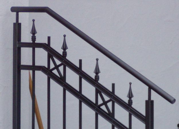 Stahlgel&auml;nder verzinkt und lackiert