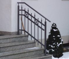 Stahlgel&auml;nder verzinkt und lackiert