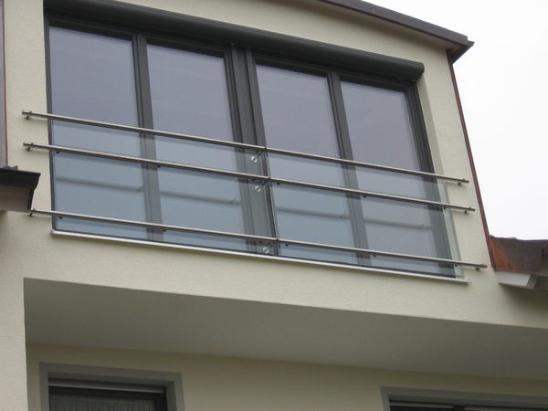 Edelstahlrohre mit Glasf&uuml;llung