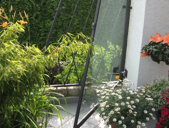 Rankgitter mit Windschutz wegklappbar