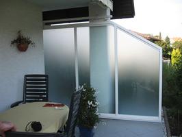 Schiebewand mit Glas ESG Satinato