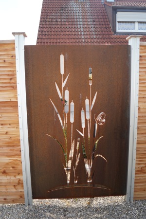 Sichtschutzelemente mit verschiedenen Motiven aus Corten Stahlblech