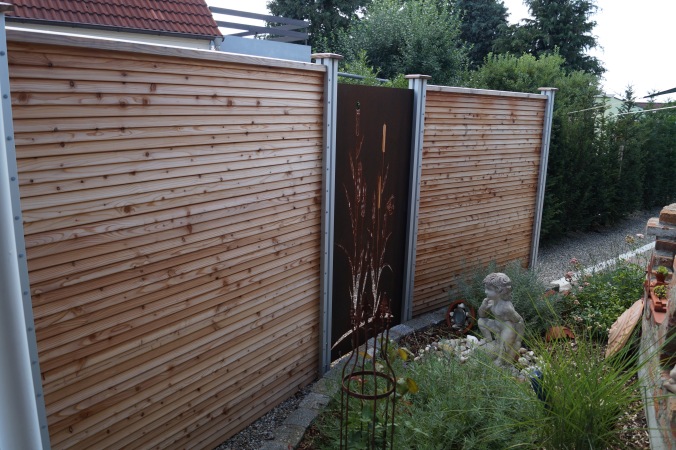 Sichtschutzelemente mit verschiedenen Motiven aus Corten Stahlblech