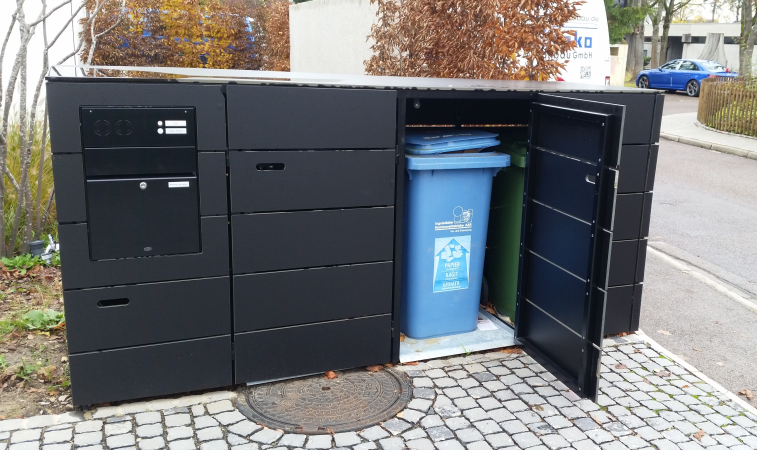 Mülltonneneinhausung mit Trespa Verkleidung