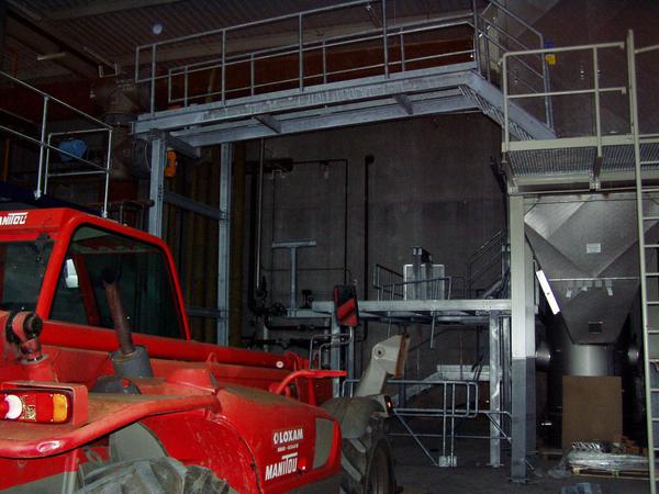 Aufbau einer Arbeitsb&uuml;hne