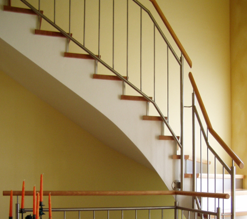 Edelstahlgel&auml;nder mit Holzhandlauf