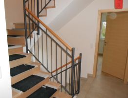 Innengel&auml;nder Stahl S235, grundiert und Antrazitgrau lackiert, Handlauf Buche lackiert