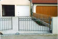 Hoftor verzinkt und lackiert