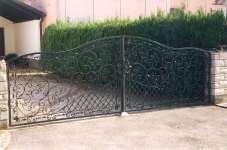 Hoftor geschwungen, Barock, verzinkt und lackiert